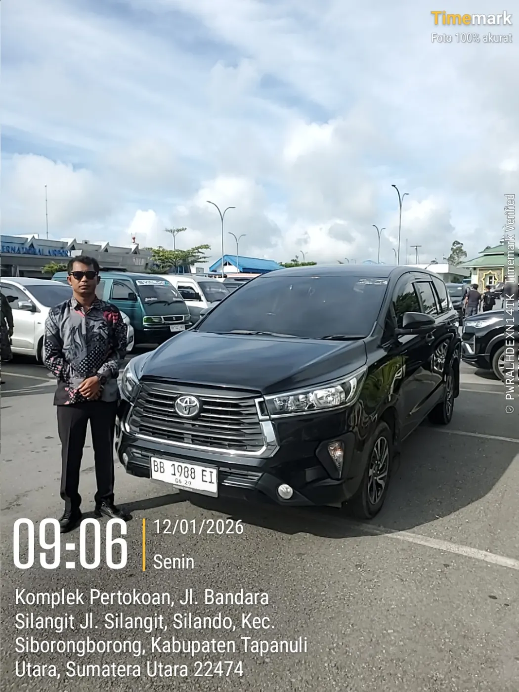 Innova Reborn Marsada Trip untuk rental mobil Silangit dan perjalanan tamu penting